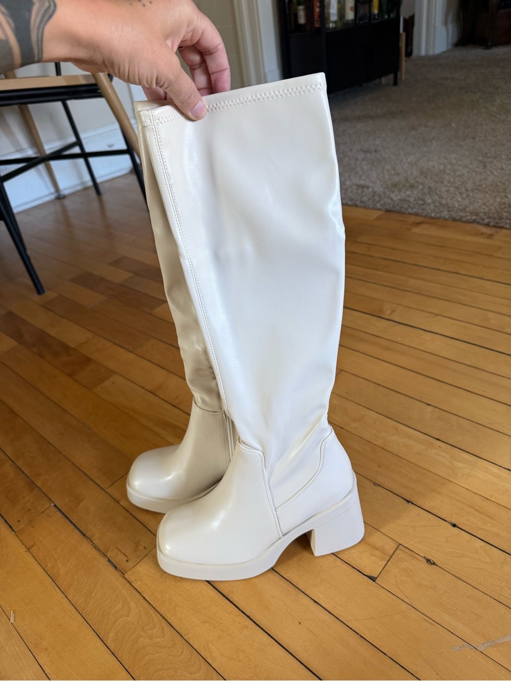 Women's Cream Knee-High Block Heel Boots